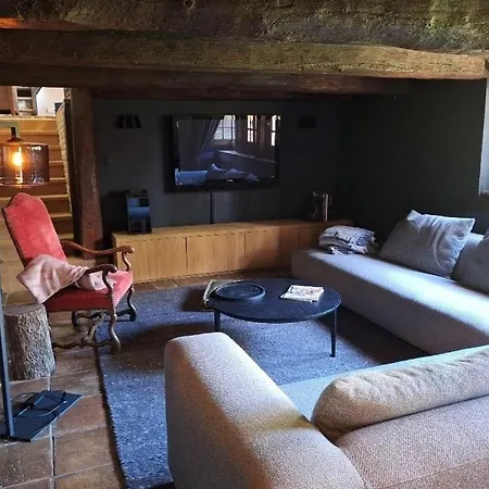 Octave House Holiday home